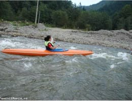 Caiac fibra sticla Tura