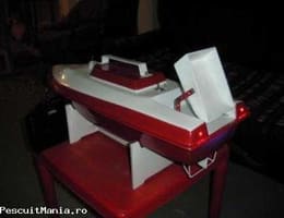 Vand navomodel pescuit