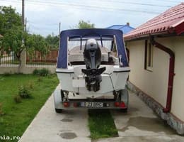 Huse pentru ambarcatiuni