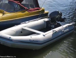 Barca pneumatica si motor
