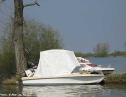 Vand barca cu peridoc