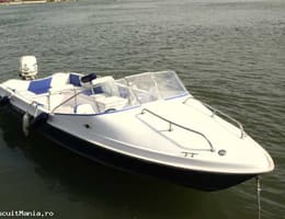 Inchiriez barci rapide pentru transport si excursii in Delta Dunarii