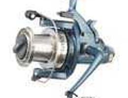 Vand 2 mulinete Banax Helicon 5400NF