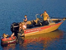 Ambarcatiuni TRACKER 175 Sport - American Nautics -