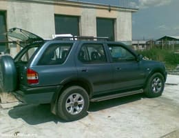 Opel Frontera 3.2