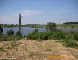 Teren Moara Vlasiei / Ilfov cu vedere la lac , padure 