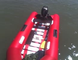 Vand barca pneumatica