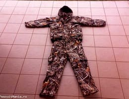 Vand costume de vanatoare si pescuit