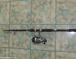 vand 4 lansete cu mulinete