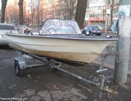 vand barca+peridoc+motor 2650euro