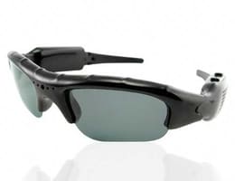 Facebook Urmareste-ne pe Twitter Feed RSS Share  CAMERA ASCUNSA IN OCHELARI DE SOARE+CARD 8 GB GRATIS