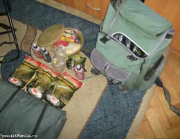 OFERTA Rucsac Crap complet : rucsac Energo+ Juvelnic, scaunel, saltea receptie, cantar, 5 kg nada, aditivi, antiseptic = 100 RON