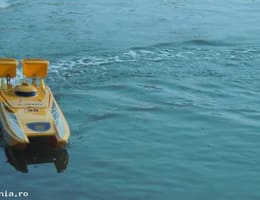 vand navomodel 2cuve cataraman